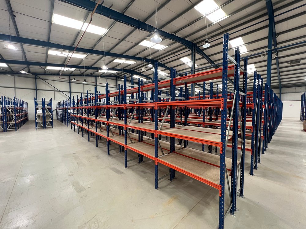 longspan shelving in a warehouse